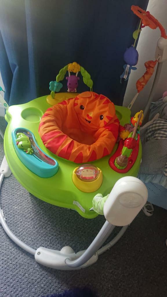 fisher price roaring rainforest